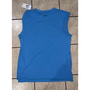 Nike Yoga tank men’s medium blue NWT